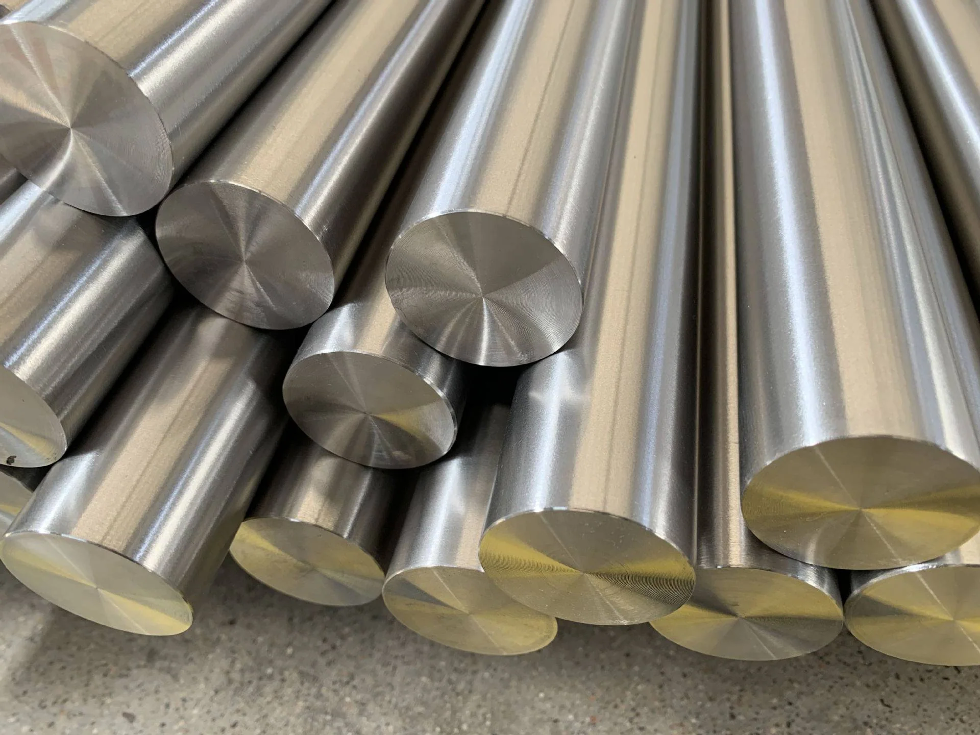 Hot Die Steel Material and Bar Supplier in Manesar